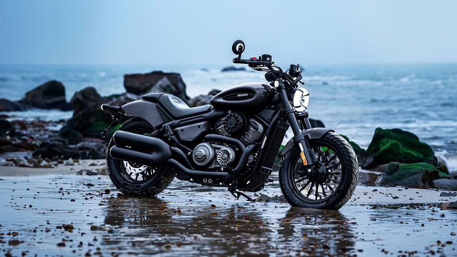 Benda Chinchilla CVT, si guida e costa come uno scooter