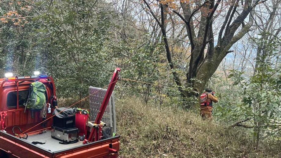 Solo in Giappone: il servizio di recuperi acrobatici per le moto troppo fuoristrada