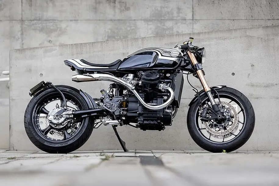 Dark custom: la Honda CX500 secondo Cowboy’s Company 
