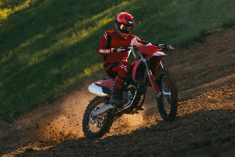 EICMA Riding X Fest: aperte le iscrizioni, ma attenti cambia la location
