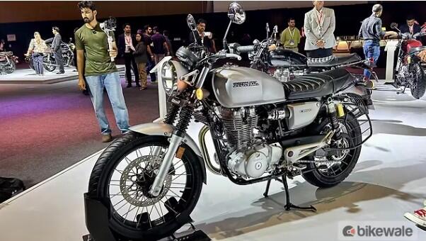 Honda CB500, pronta per arrivare a EICMA