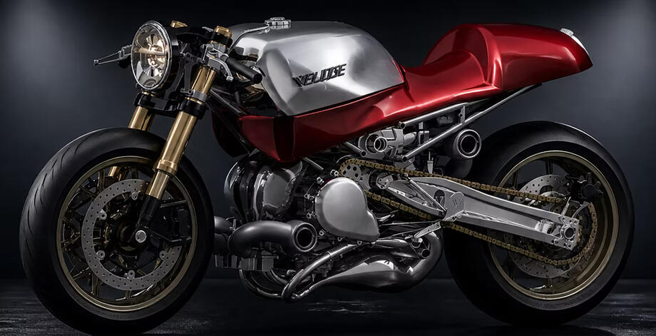 Impossible is nothing. Veloce Ethereal: V4, 2 tempi e 2 alberi motore