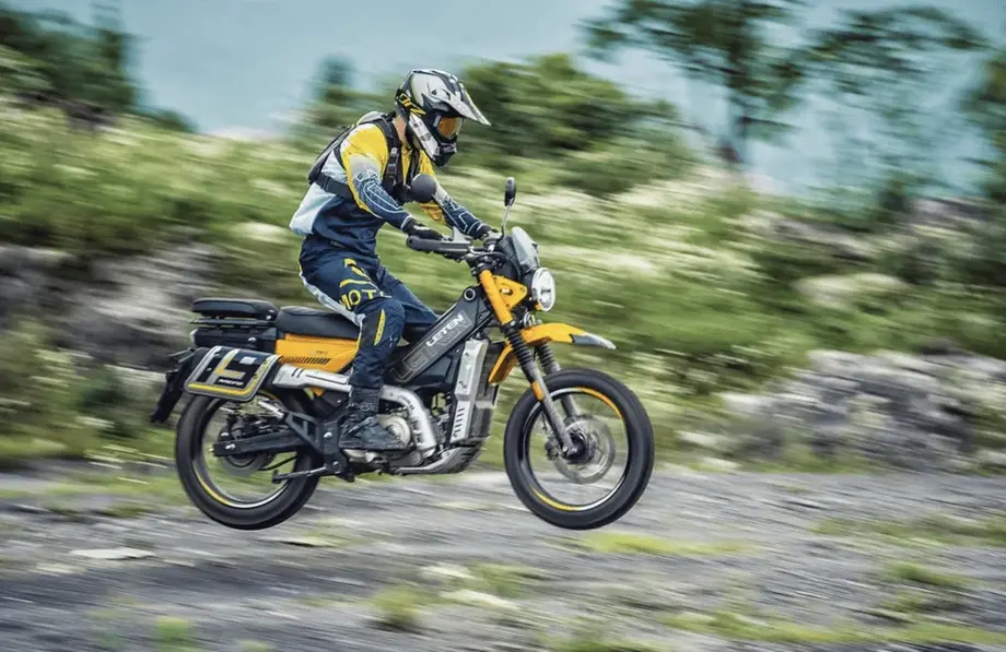 AJS Leten LT190: lo scooter crossover da 4.000 euro ora è Euro 5+