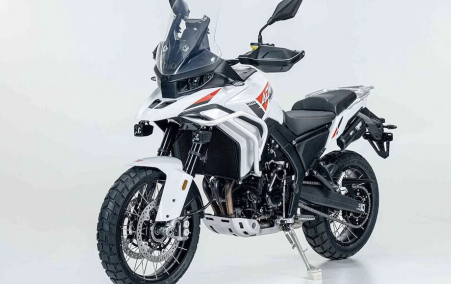 ZXMoto 820X: ecco la crossover in veste definitiva!