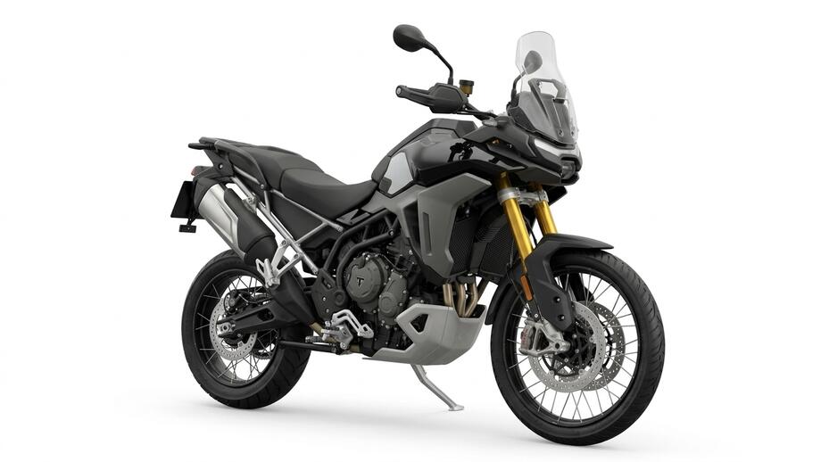Triumph Tiger 900 2027: la prossima generazione sarà così?