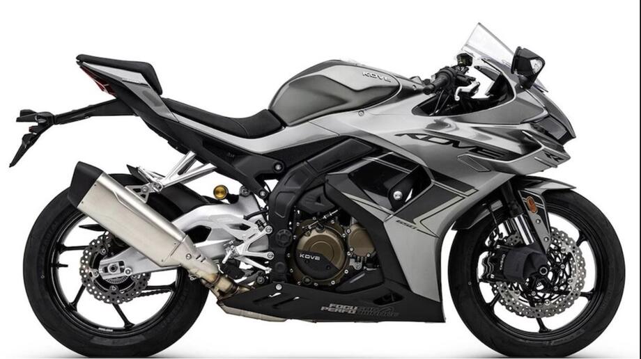 4 cilindri con furore: Kove 650RR è sfida ai giapponesi