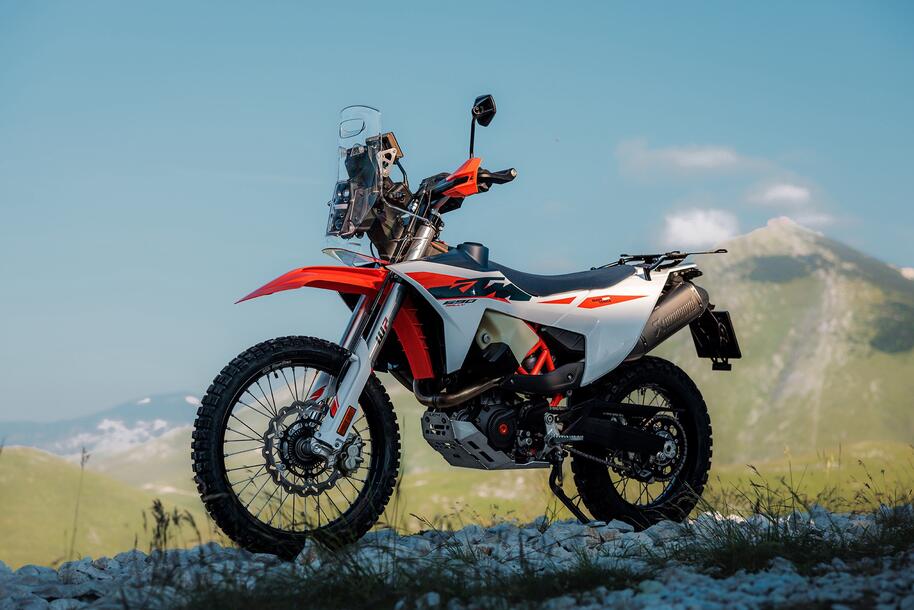 Ci vogliono 14.000 euro per la KTM 690 Rally 2027