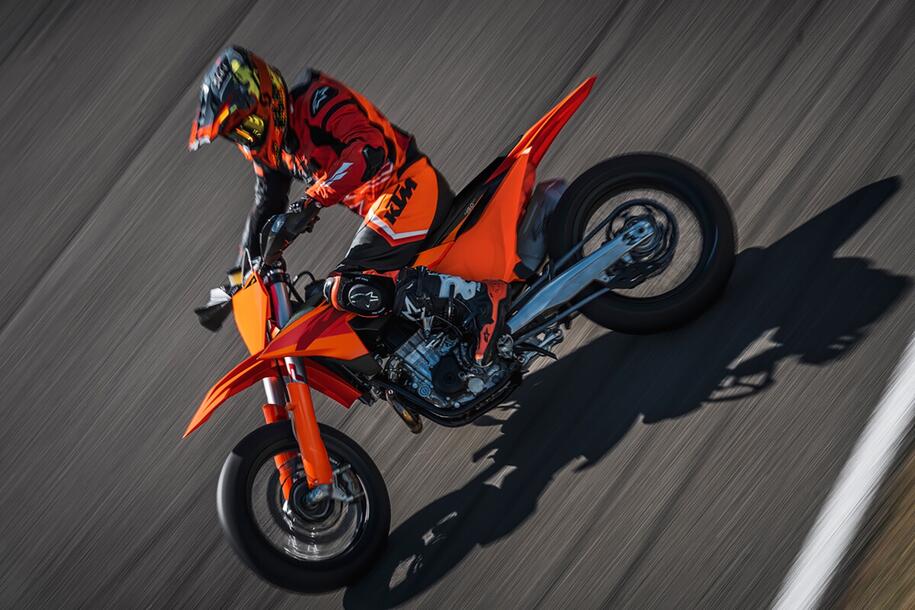 KTM 450 SMR 2027 per vincere domani