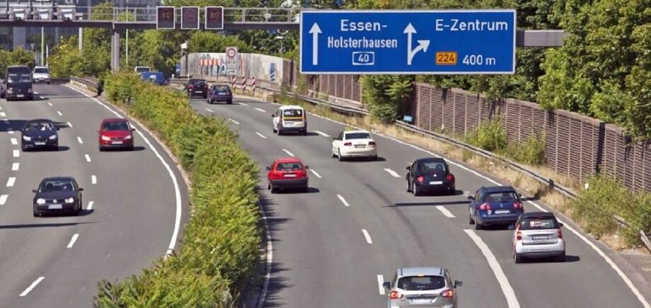 Germania, mette falso limite di velocità e l'autovelox scatta a raffica