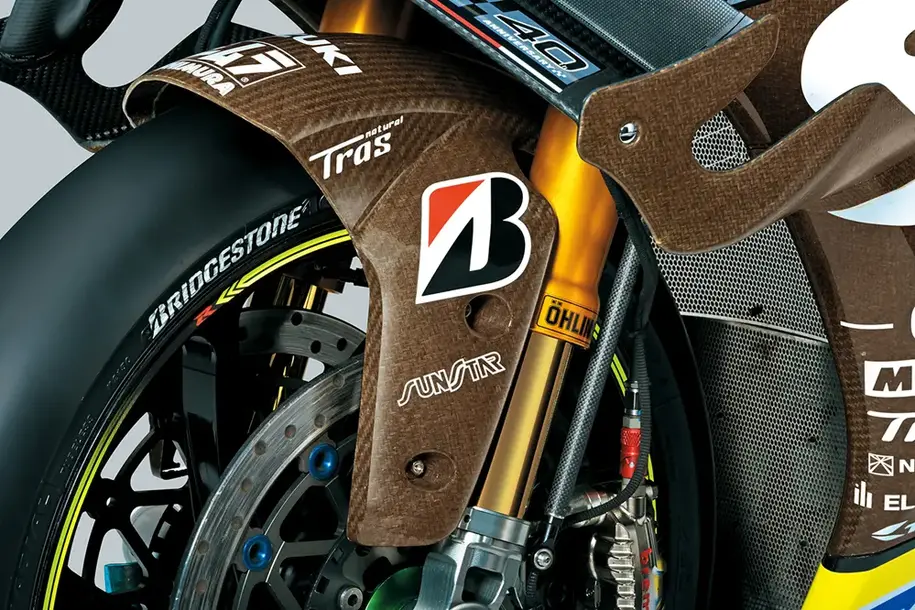 Carbonio a fine ciclo: Suzuki prova le carene in fibra di lino