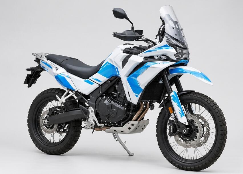 100 cm³ in più per sostituire il best seller: arriva la CFmoto 550MT