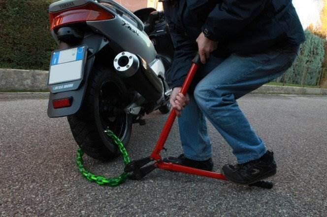 Furti moto, sono 90 al giorno: è record europeo. La classifica