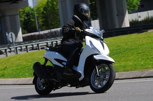Piaggio Beverly 310: un bestseller che non stanca mai