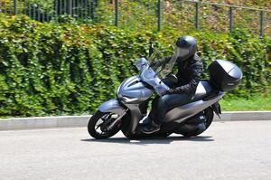 Prova QJ Motor SQ 350: full-optional a prezzo super